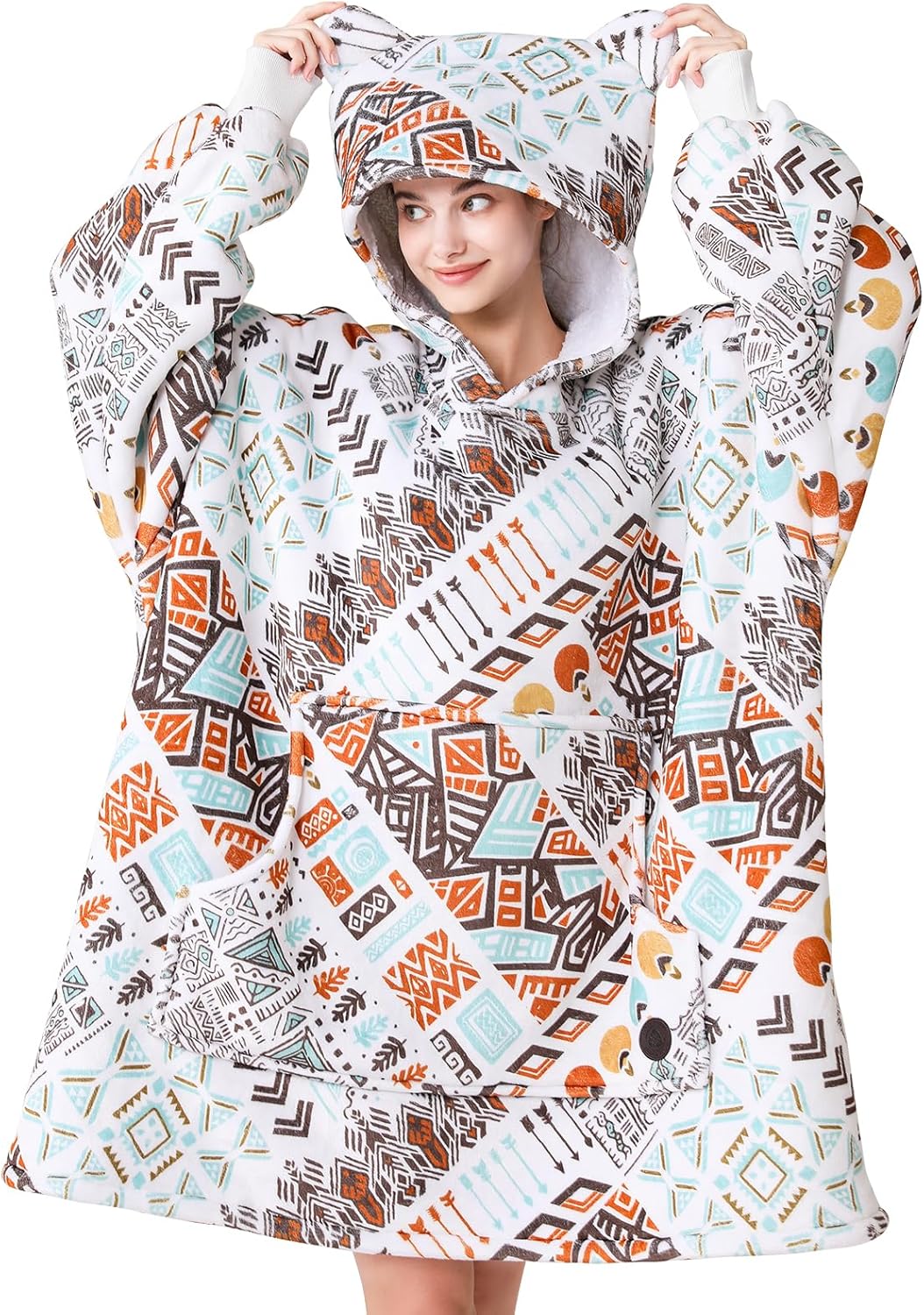 THREE POODLE Wearable Blanket Hoodie for Ultimate Comfort