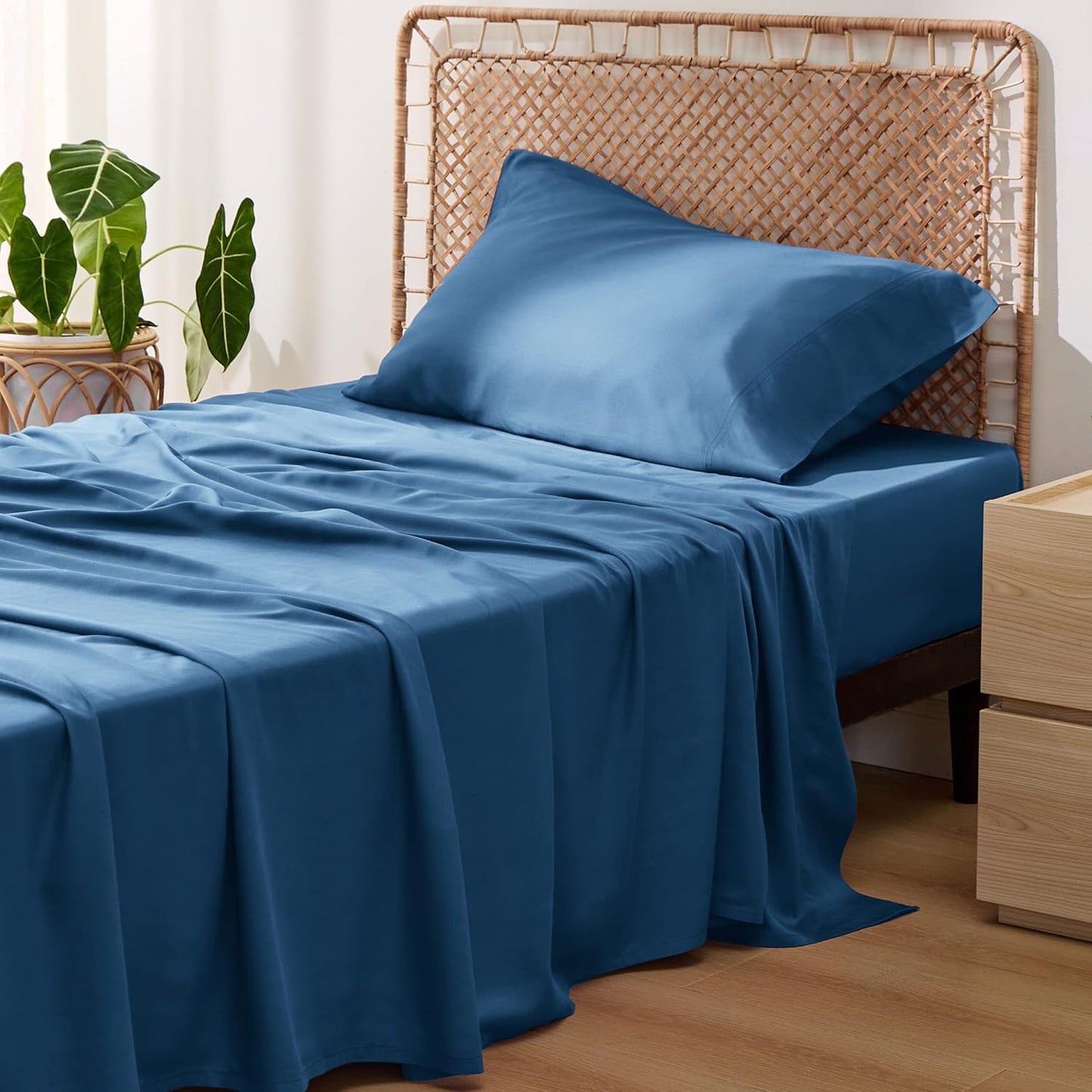 Bedsure Cooling Sheets Twin Set for Hot Sleepers, Peacock Blue