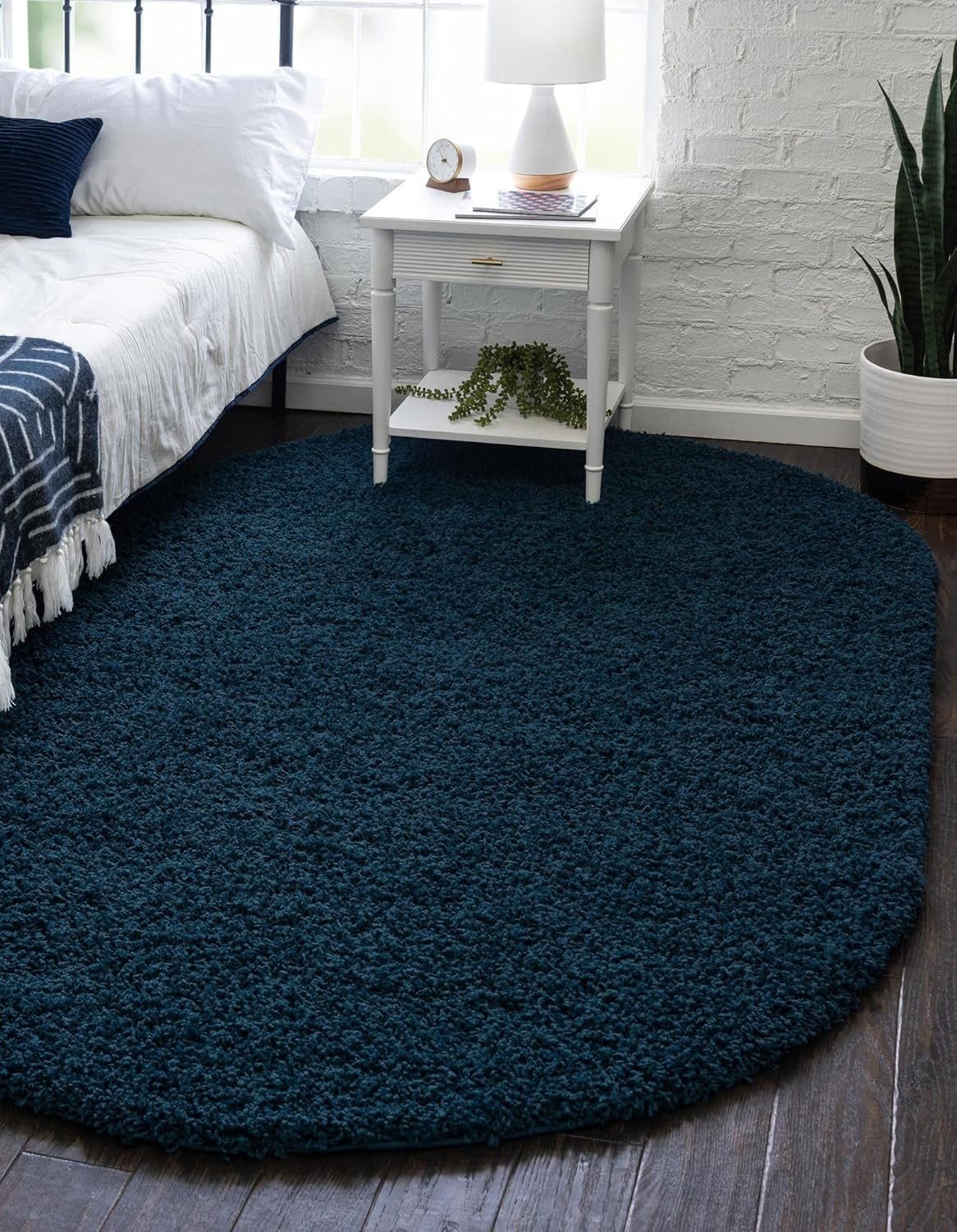 Luxurious Solid Shag Area Rug in Sapphire Blue for Comfort
