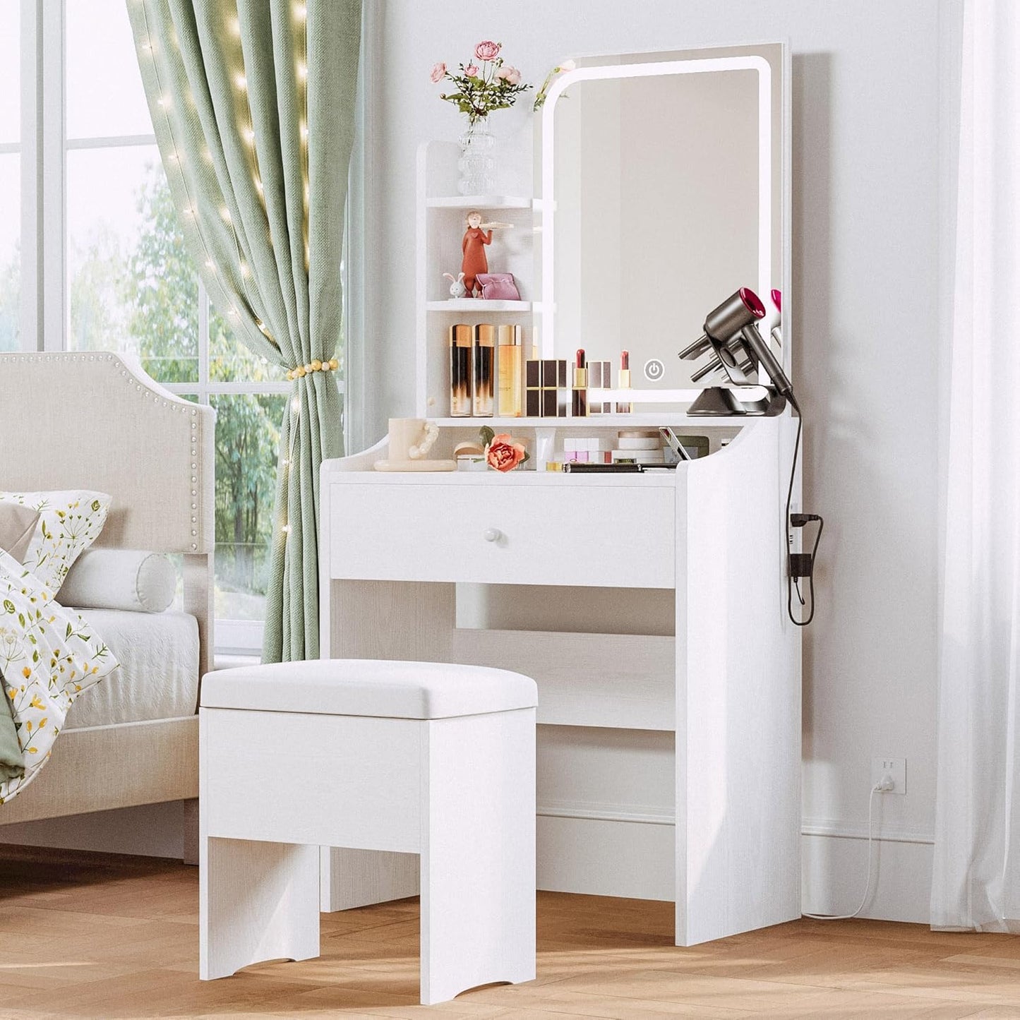 LIKIMIO Vanity Desk: Organized Glam Setup