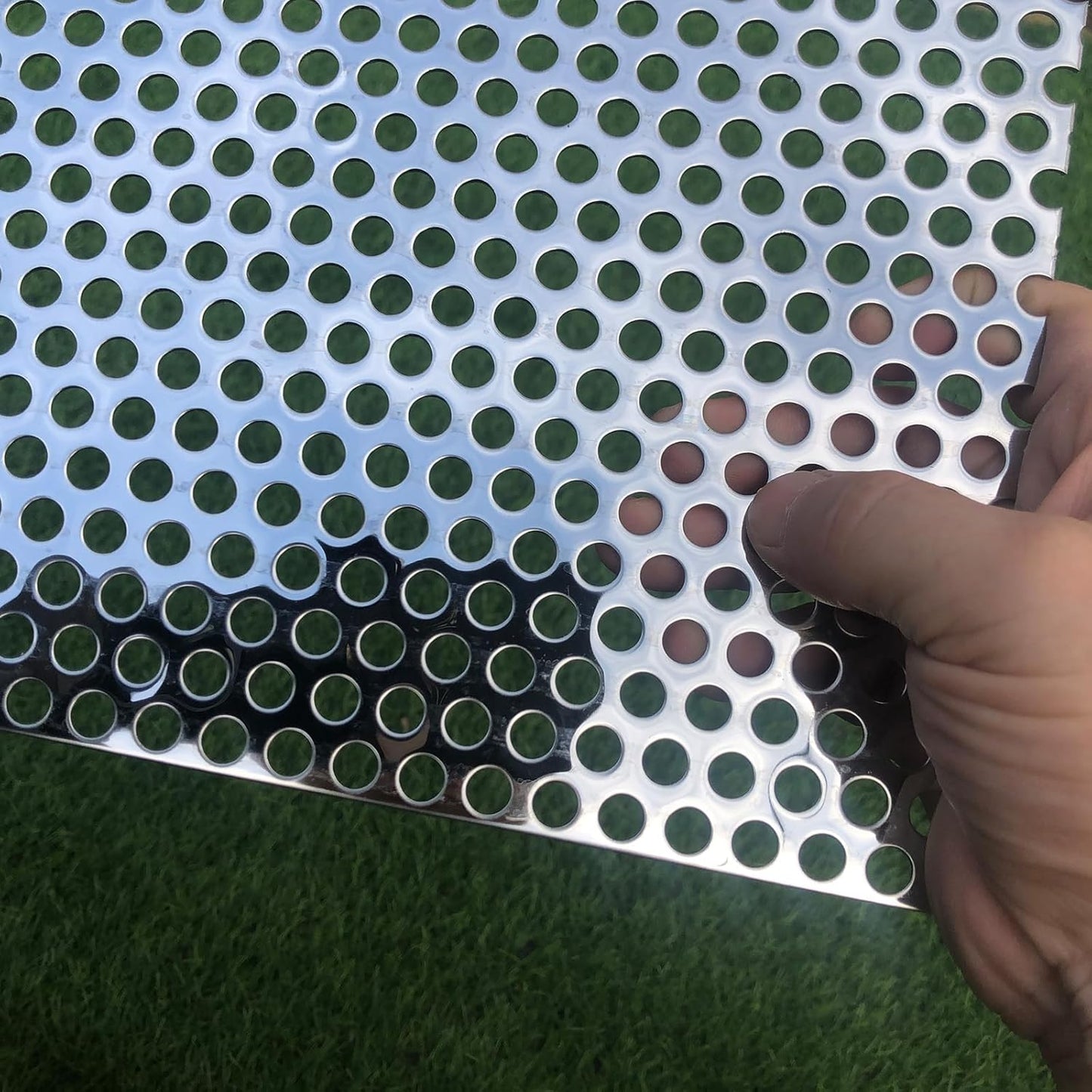 Perforated Metal Sheets 30x15 in 304 Stainless Steel for Versatile Use