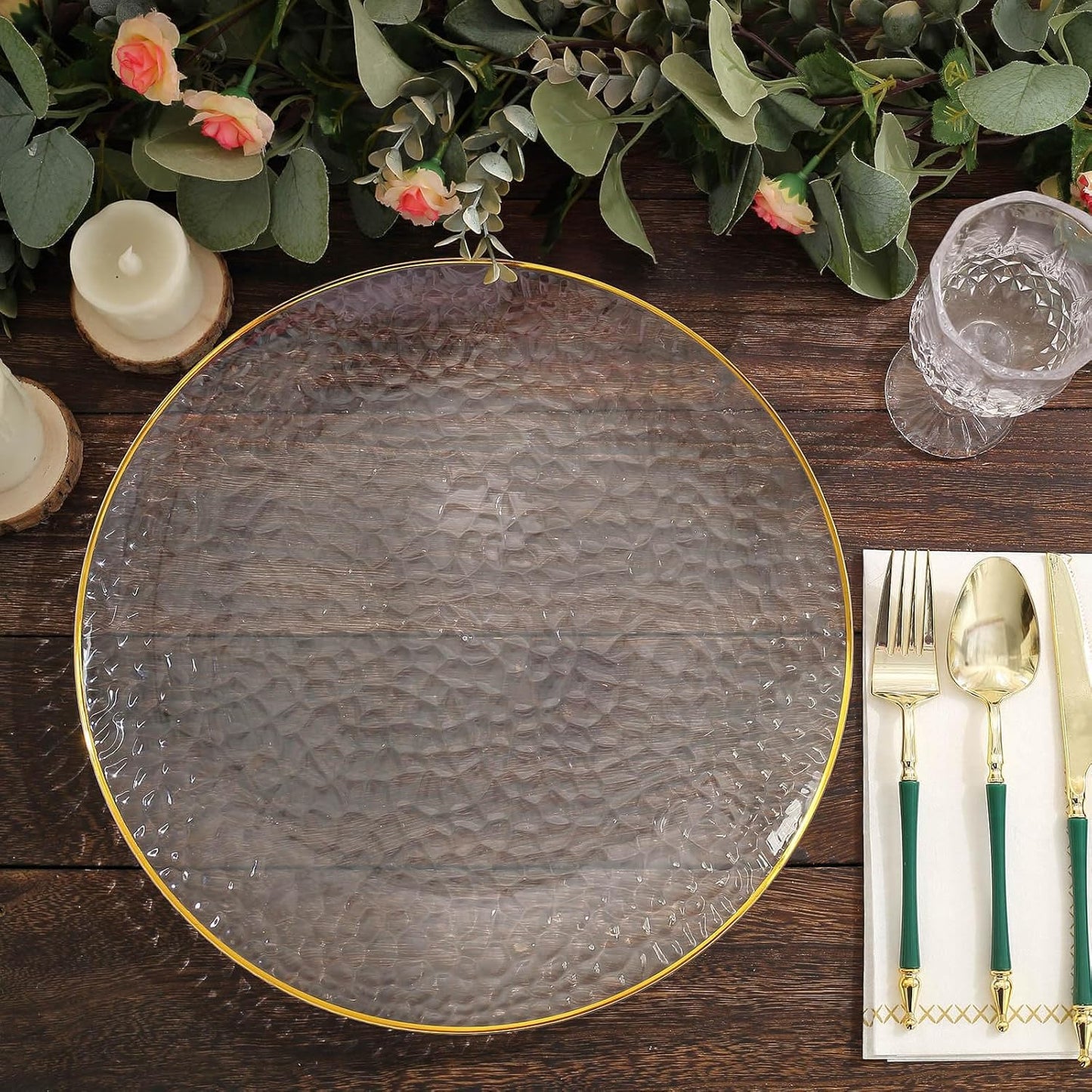 6 Pack Gold Rim Plastic Charger Plates | Elegant Disposable Serveware