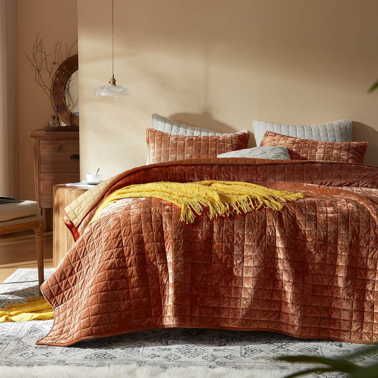 LEAONME Velvet Quilt California King Set for Luxurious Comfort
