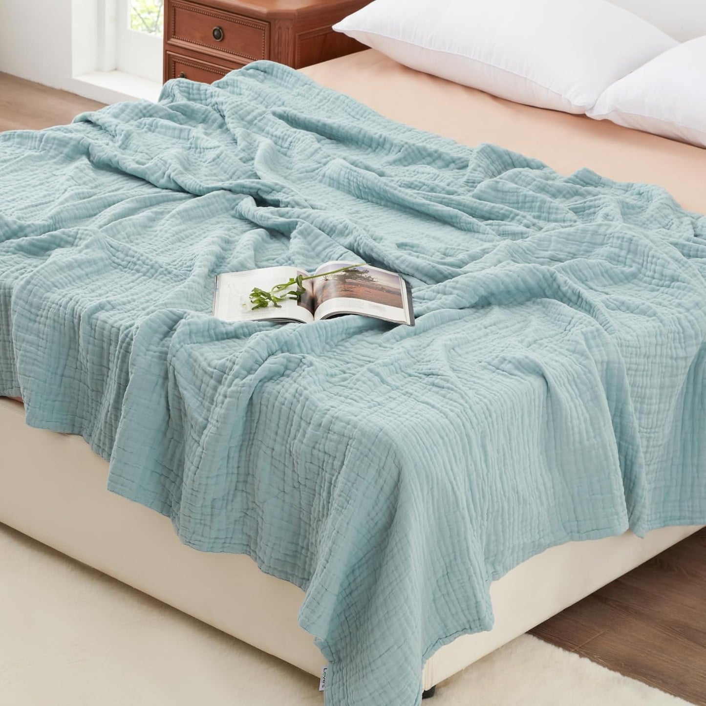 100% Cotton Muslin Blanket - Lightweight and Breathable Comfort