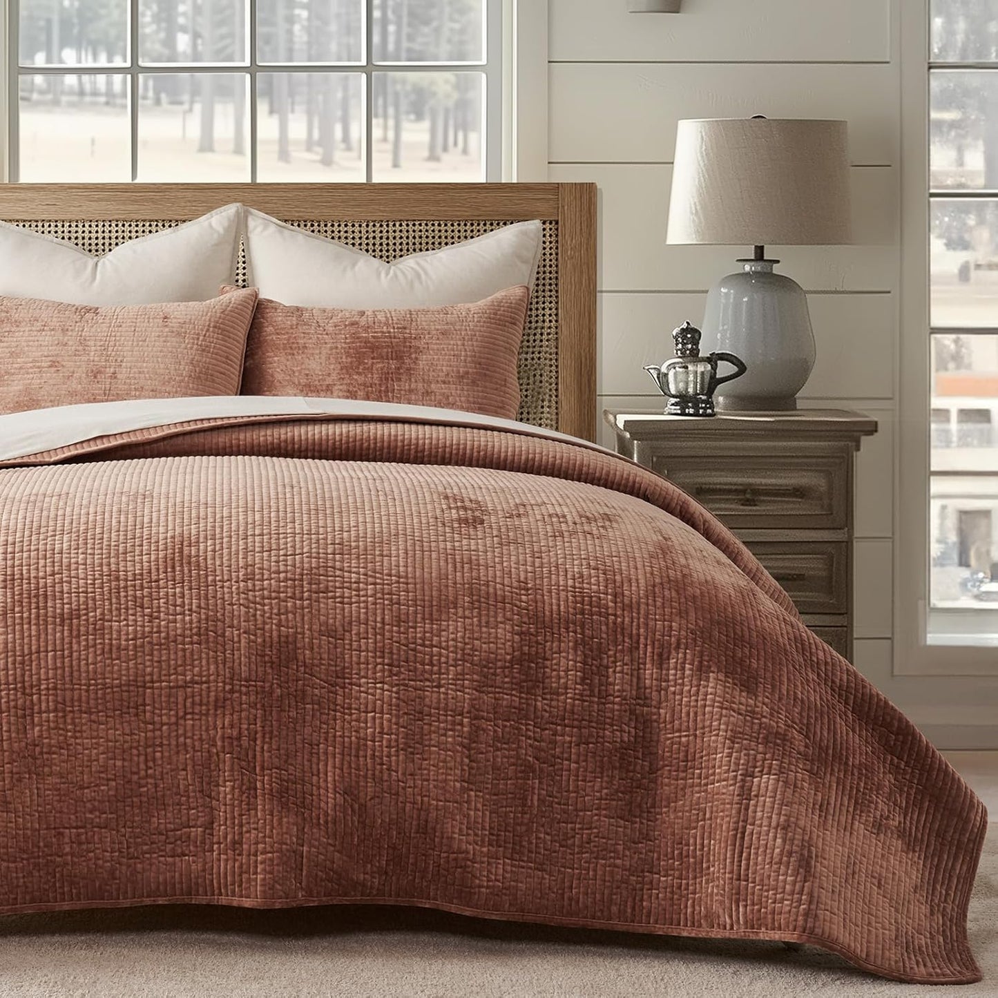 Luxurious Velvet Quilt Set for Queen Size Bed - Terracotta Clay