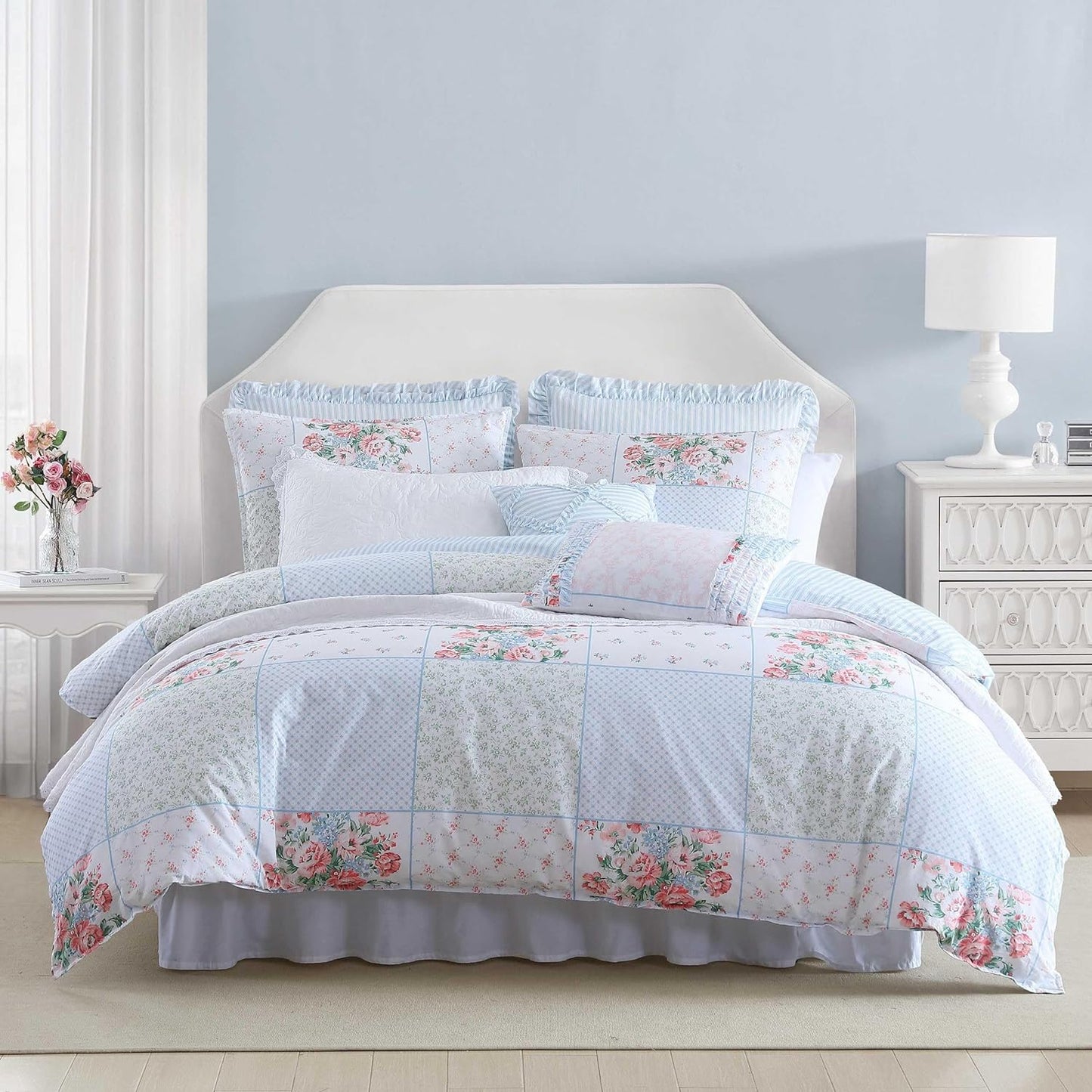 Laura Ashley Comforter Set - Super Soft Bedding with Shams