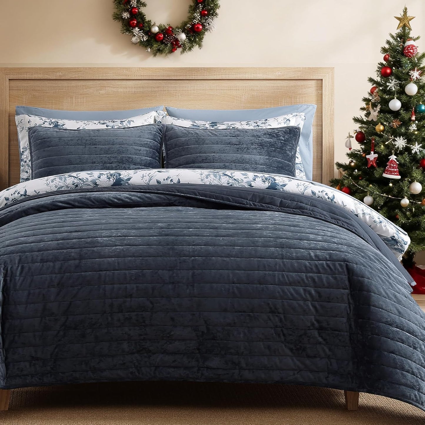 Luxurious Velvet King Size Quilt Set for All Seasons Comfort