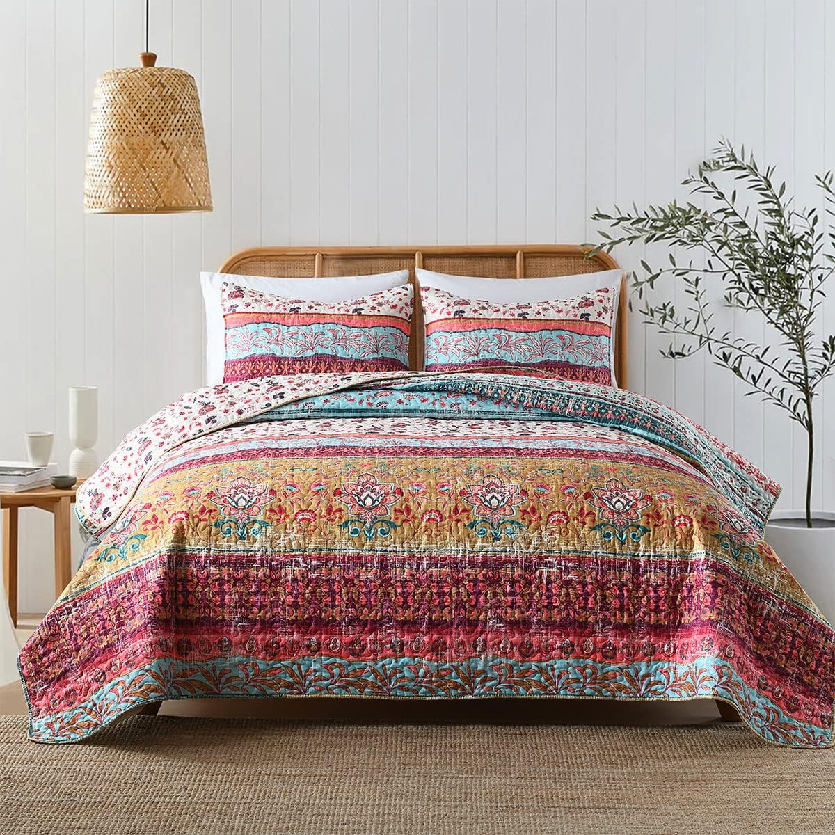 Boho Style Twin Size Quilt Set for All Season Comfort