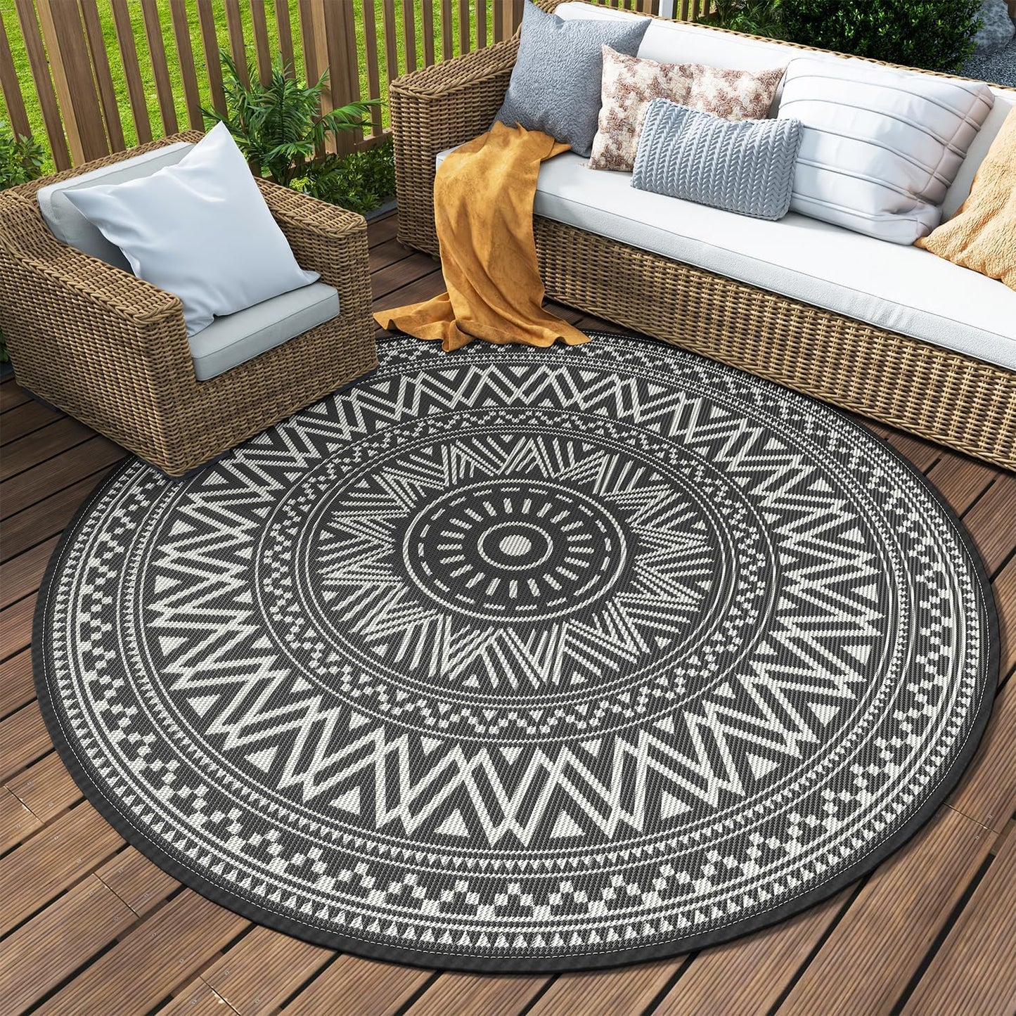MontVoo Outdoor Rug Carpet Waterproof Round 10ft for Patio