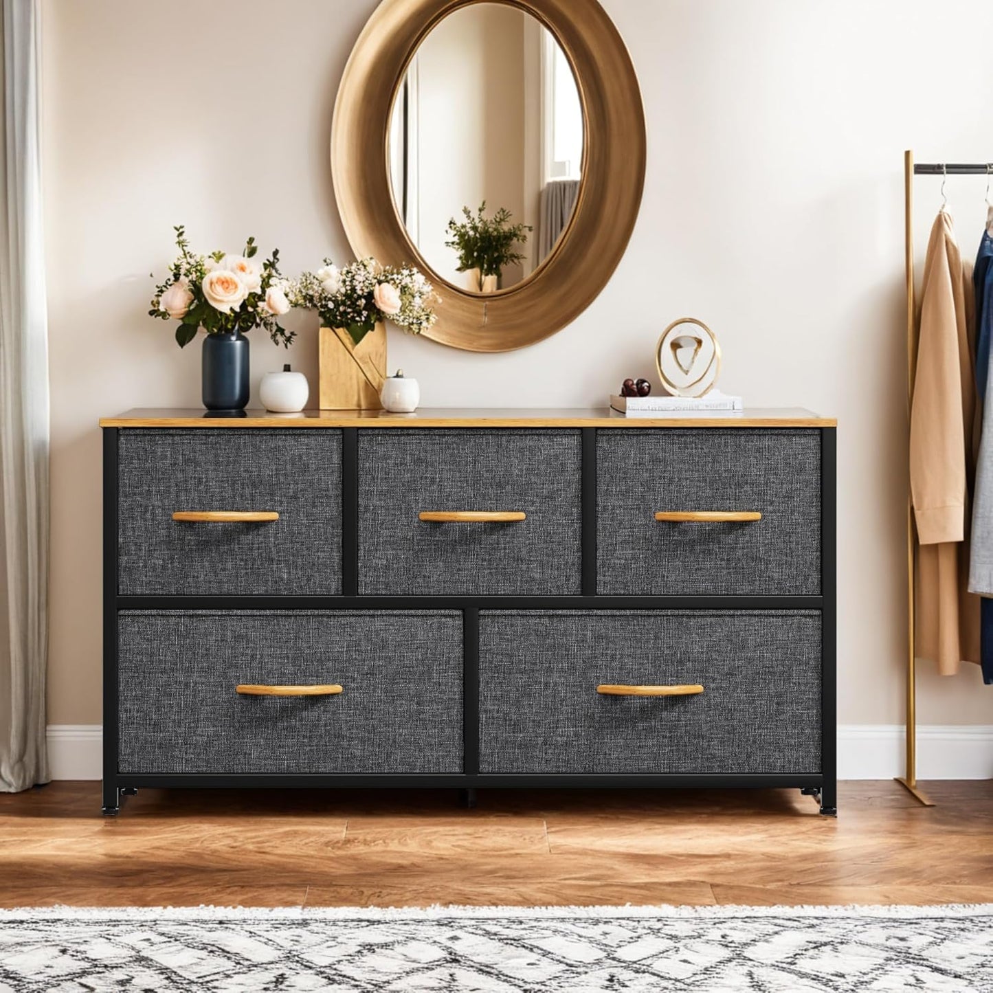 YITAHOME Dresser for Bedroom with 5 Drawers - Stylish Storage
