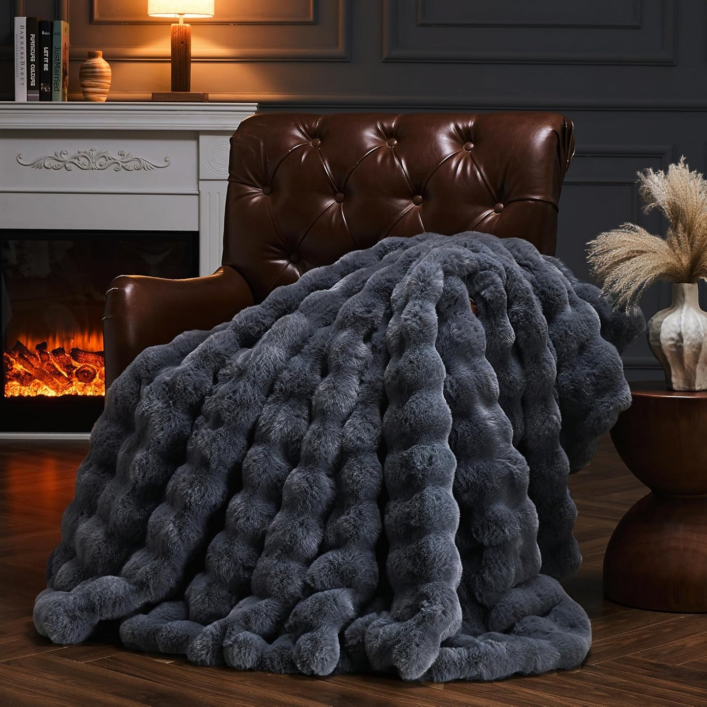Faux Fur Throw Blanket for Couch - Soft Warm Cozy Shaggy Luxury