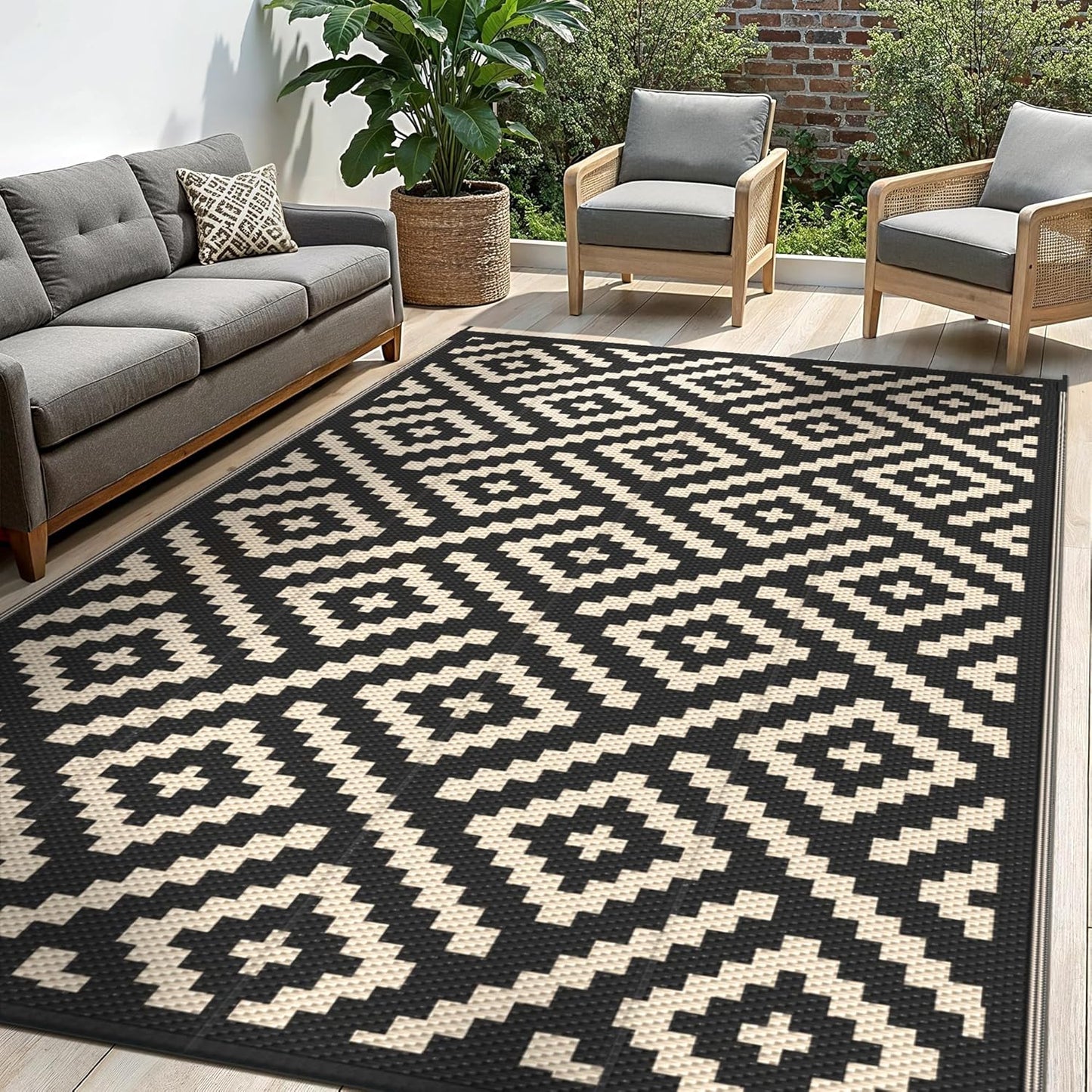 Outdoor Rug for Patio - Waterproof Plastic Straw Camping Rugs