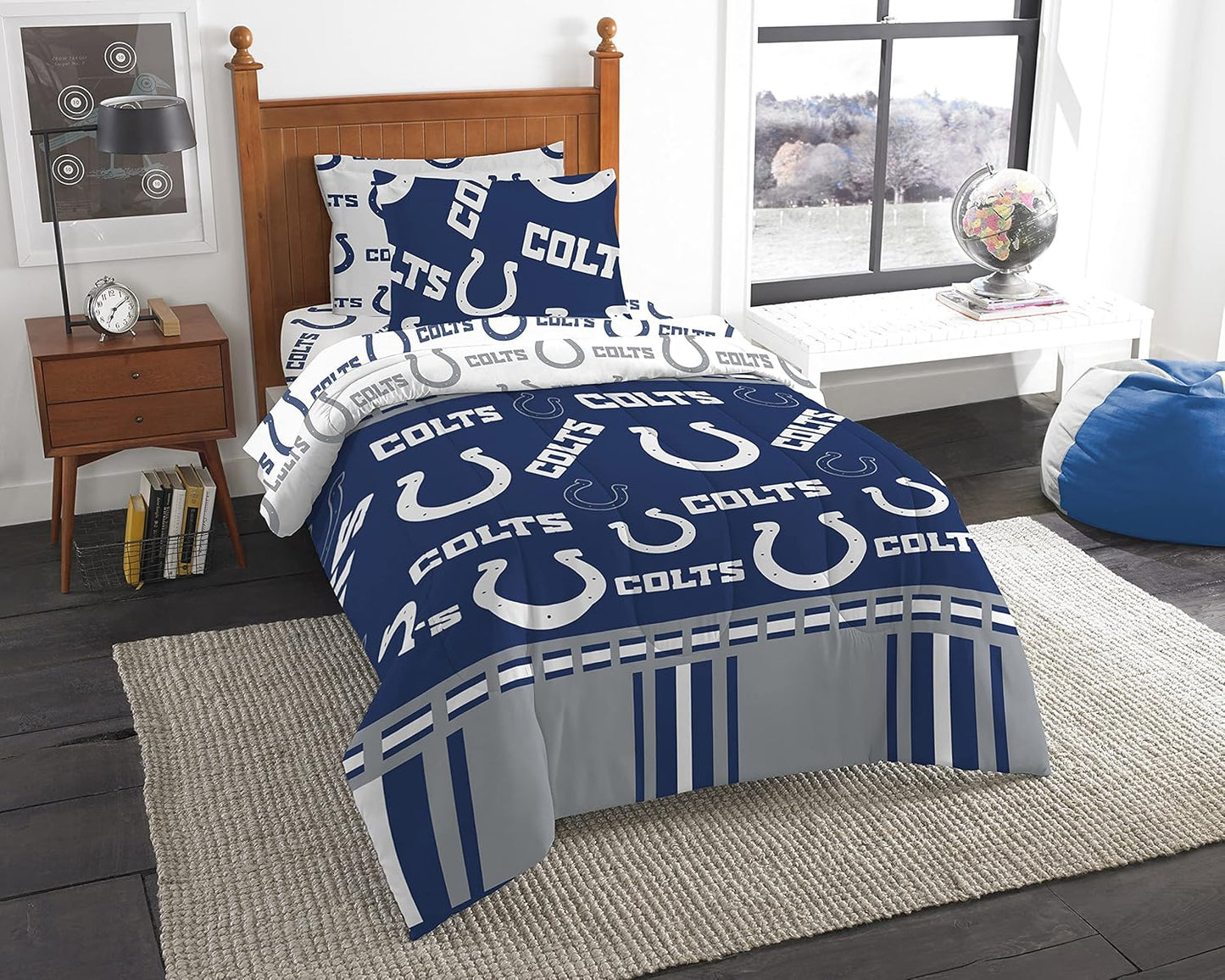 NFL Unisex-Adult Bed in a Bag Set for True Fans Comfort