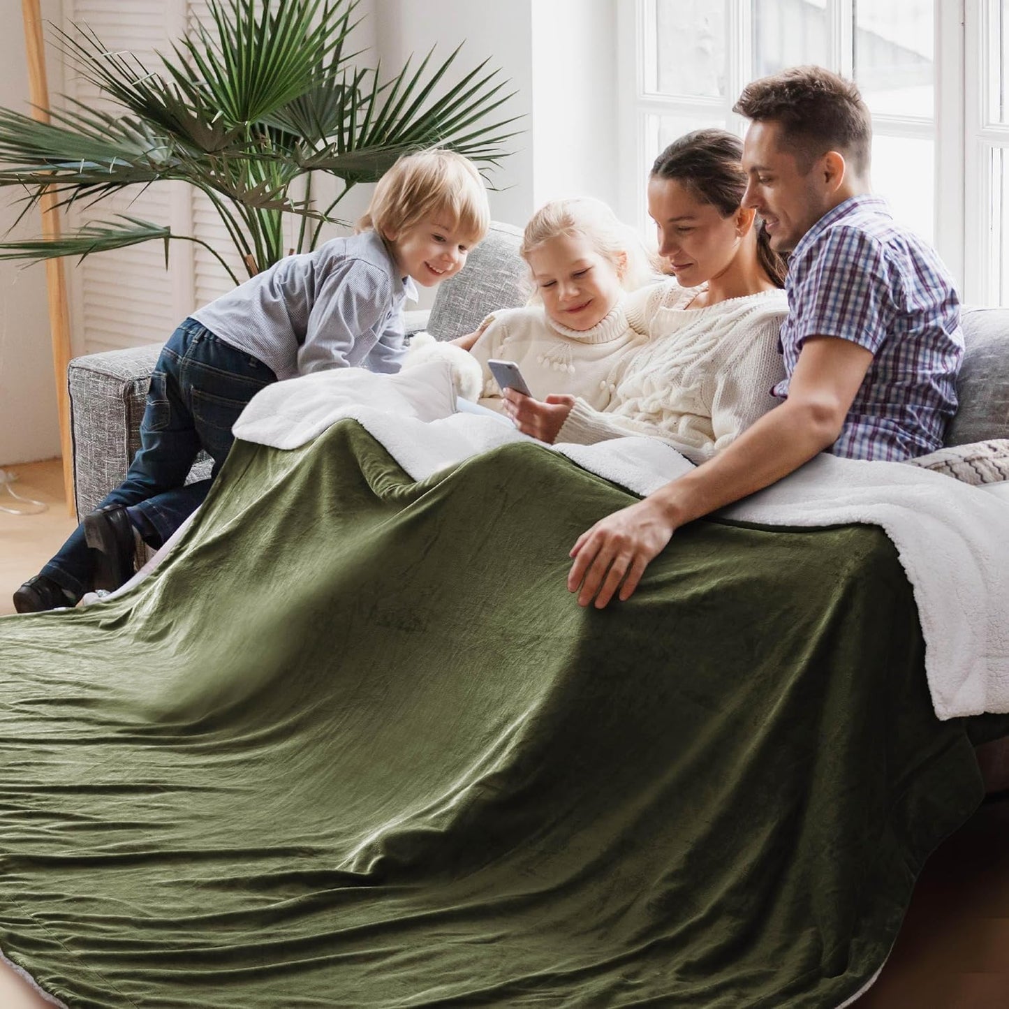 Bedsure GentleSoft Sherpa Fleece Oversized Cal King Blanket