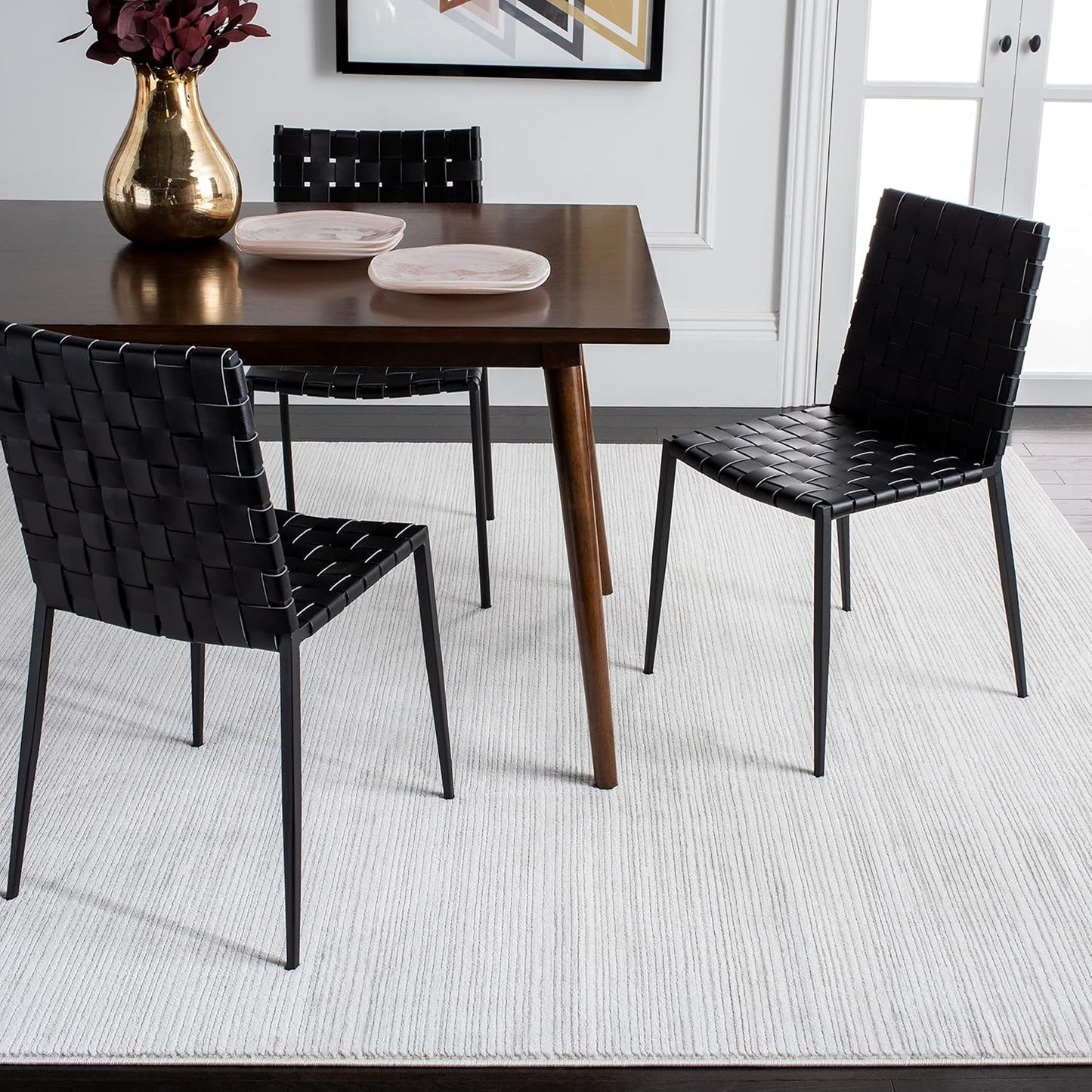 SAFAVIEH Vision Collection Area Rug - Modern Ombre Chic Design