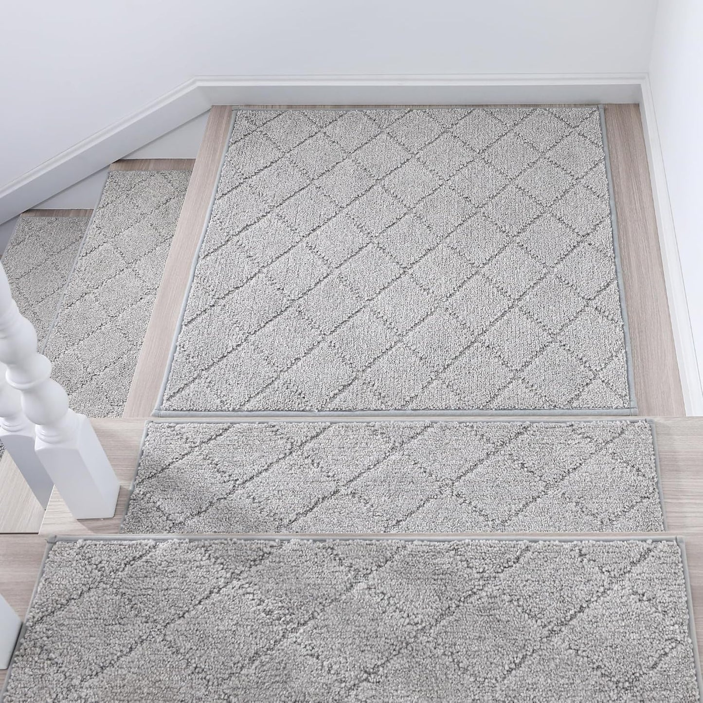 Non-Slip Corner Indoor Stair Runners for Wooden Steps
