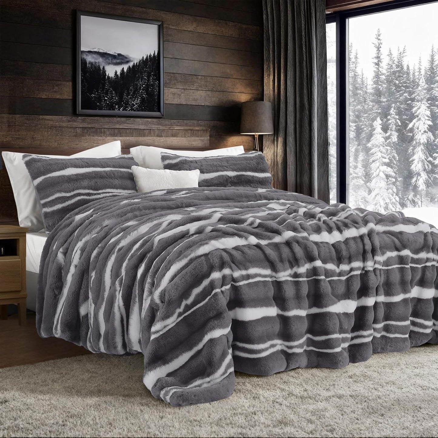 Luxurious 3 Pieces Fluffy Faux Rabbit Fur Comforter Set King Size