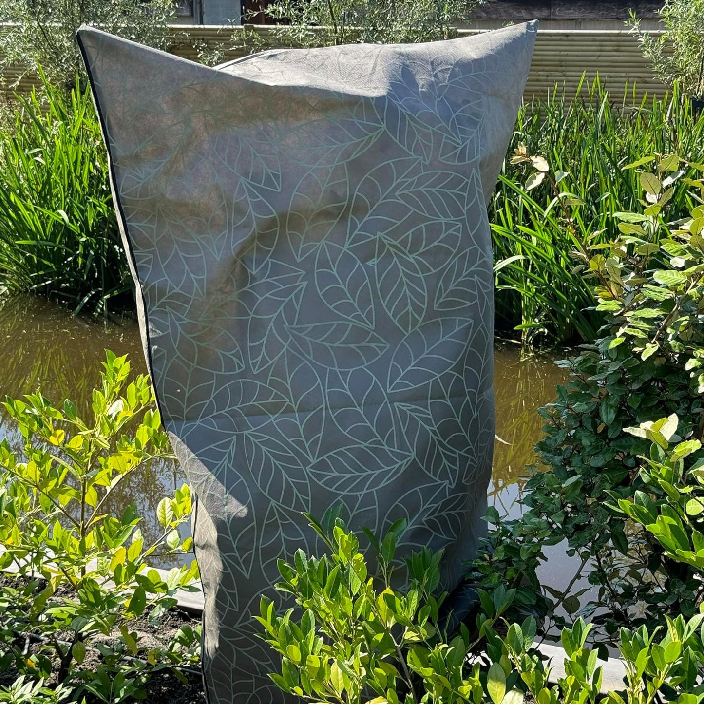 Plant Covers Freeze Protection 47x71 in 2 Pack for Outdoor Use