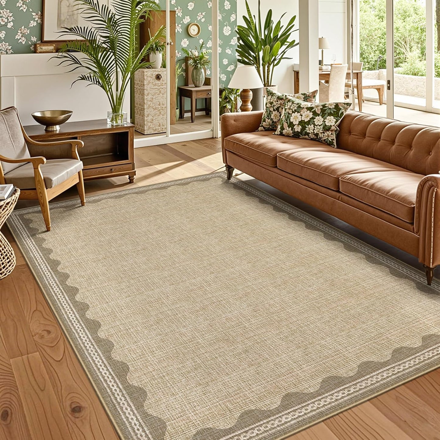 Washable 5x7 Rug with Scalloped Design for Modern Spaces