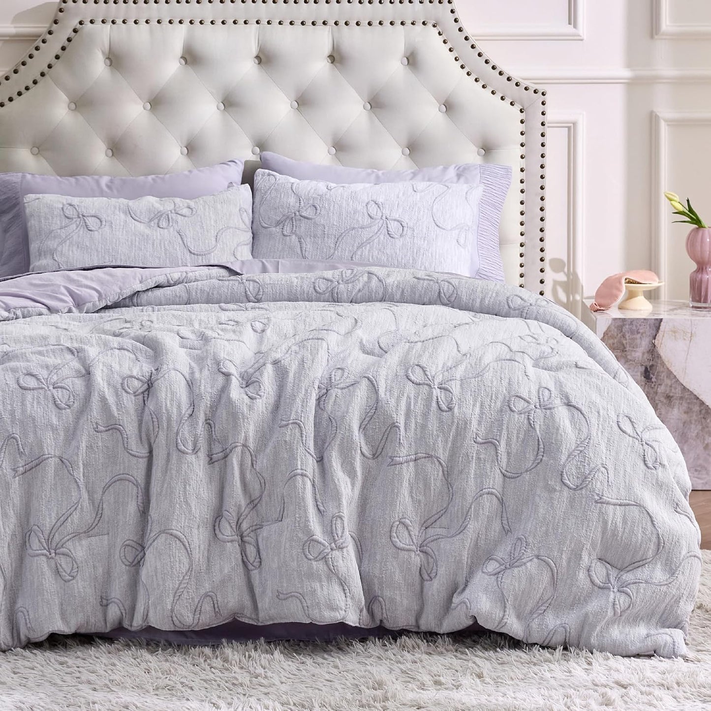Bedsure Queen Size Comforter Set with 3D Puffy Jacquard Design