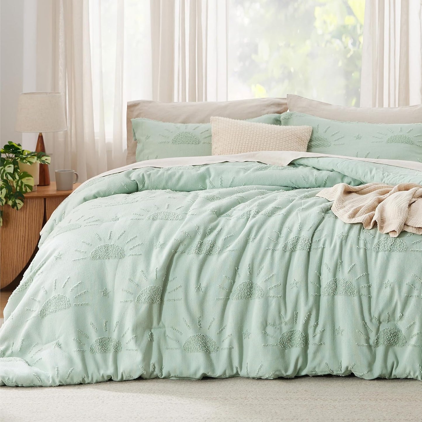 Bedsure King Size Comforter Set in Sage Green for Cozy Sleep