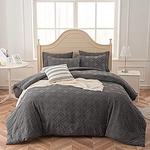 SLEEPBELLA Queen Size Comforter Set with Diamond Tufted Design