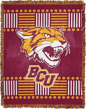 Northwest NCAA Unisex-Adult Woven Jacquard Throw Blanket Review
