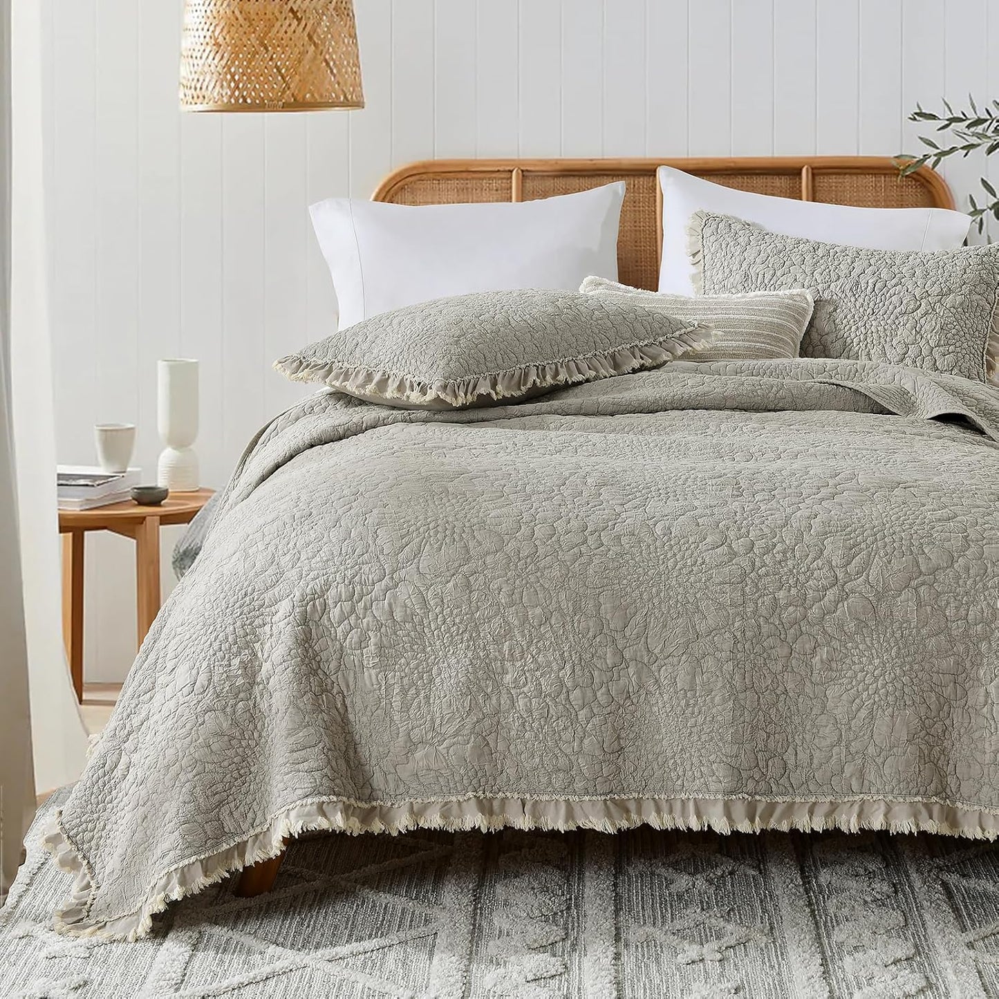 Beige Ruffled Quilt King Size for Rustic Farmhouse Decor