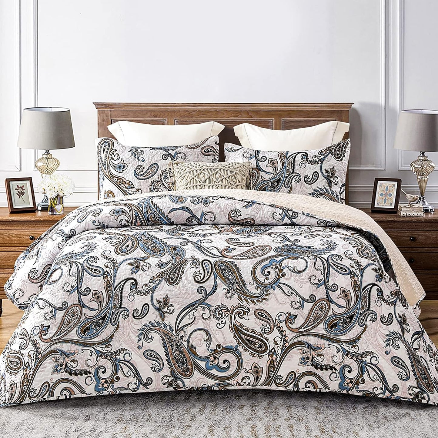 Whale Flotilla Reversible Paisley Quilts for Full Queen Beds