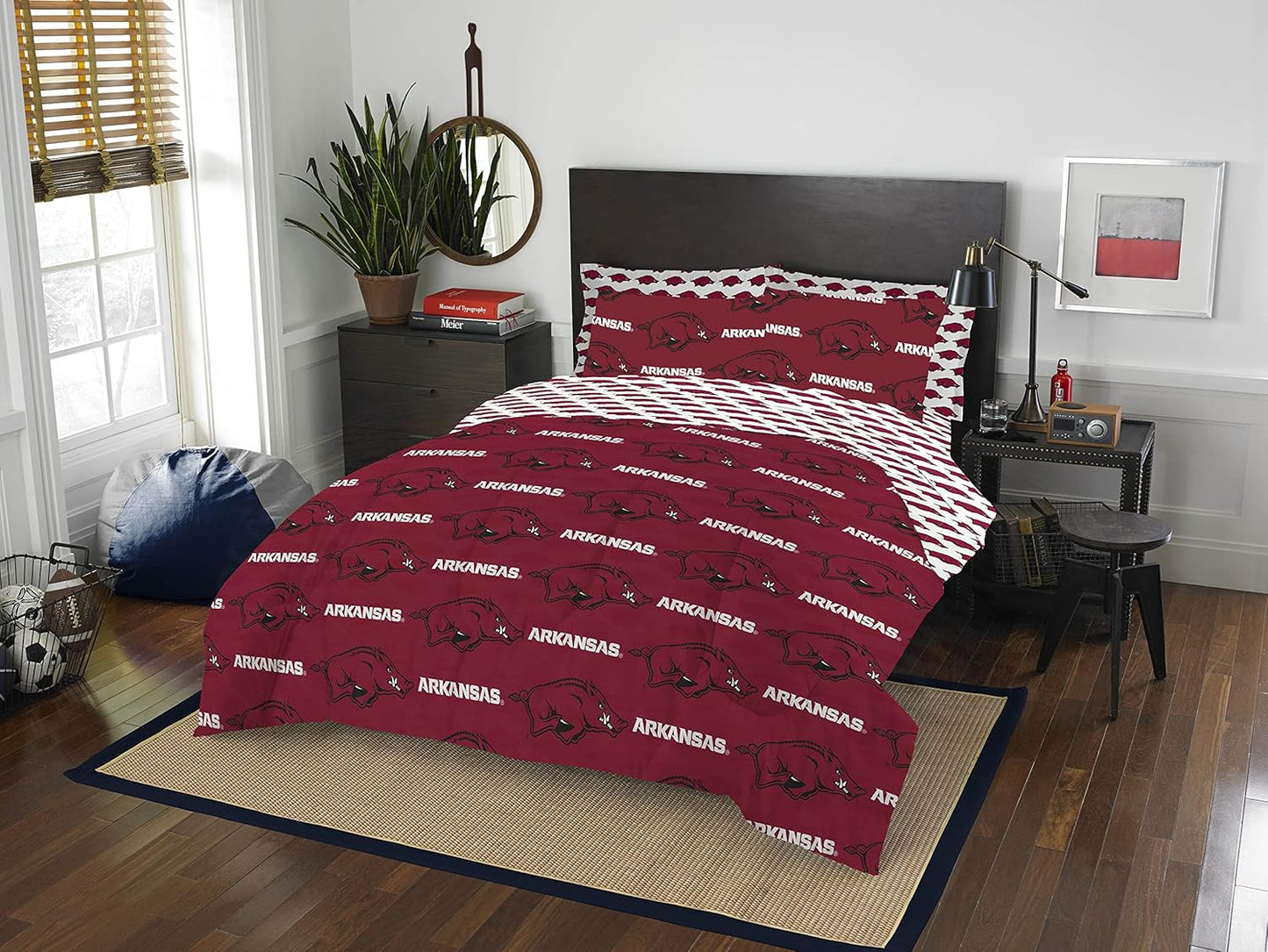 Northwest NCAA Unisex-Adult Bed in a Bag Set for Fans