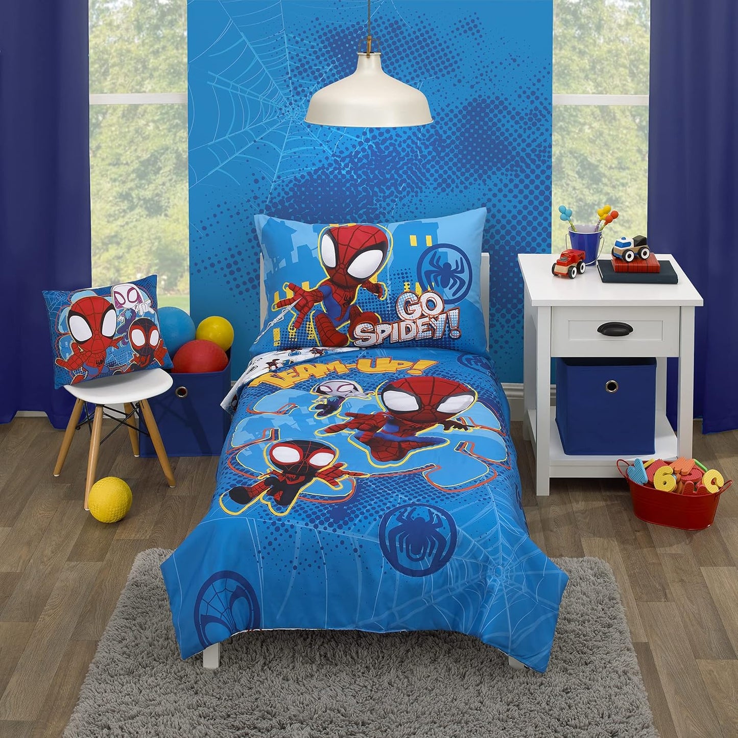 Spidey Team 4-Piece Toddler Bed Set for Marvel Fans