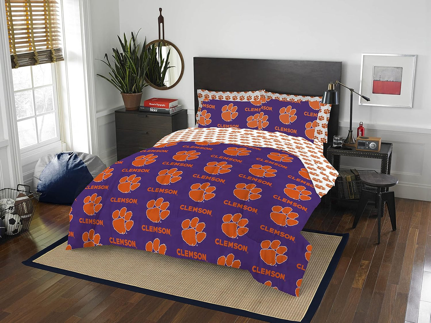 Northwest NCAA Unisex-Adult Bed in a Bag Set for Fans
