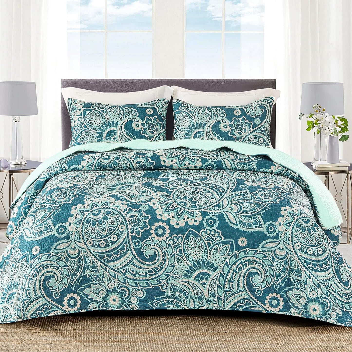 Whale Flotilla Reversible Paisley Quilts King Size for All Seasons
