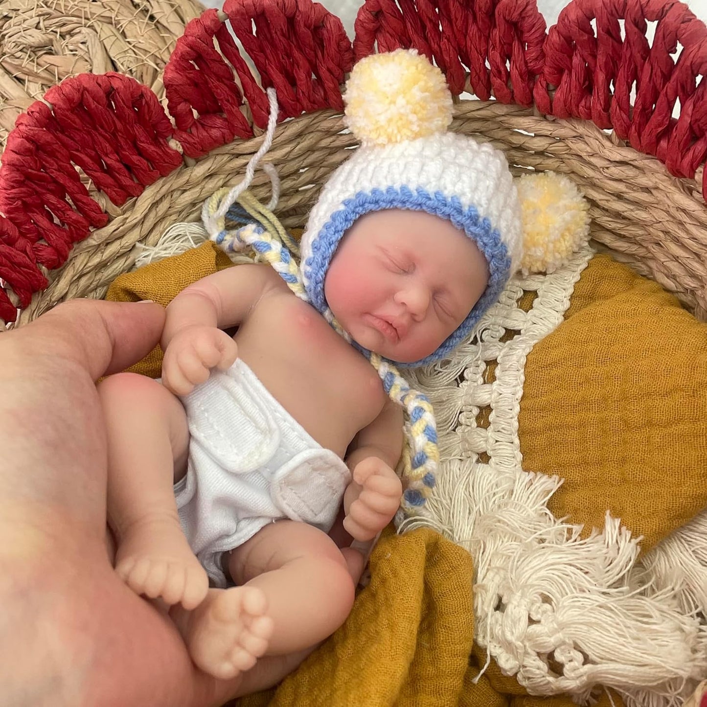 7 Inch Reborn Baby Doll for Stress Relief and Realistic Play