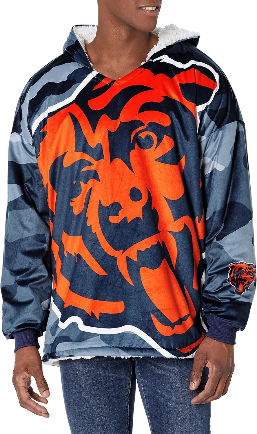 Foco NFL Team Logo Reversible Oversized Sherpa Hoodie Sweatshirt