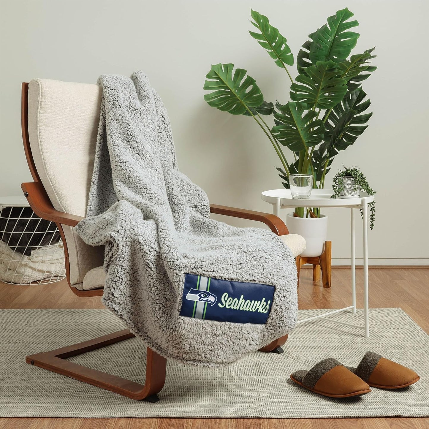 FOCO NFL Team Color Big Logo Cloud Sherpa Blanket for Fans