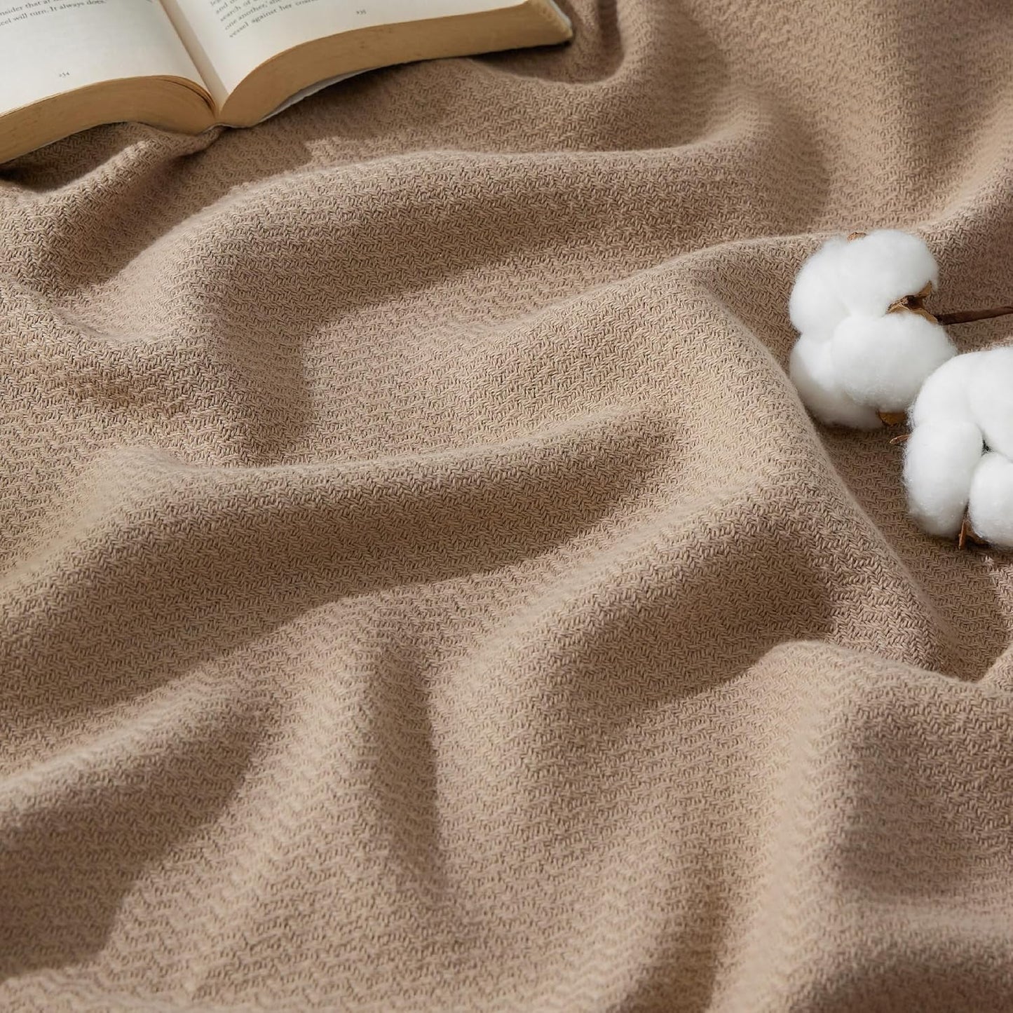 Bedsure GentleSoft Cotton Blanket Twin XL - Cozy Herringbone Design
