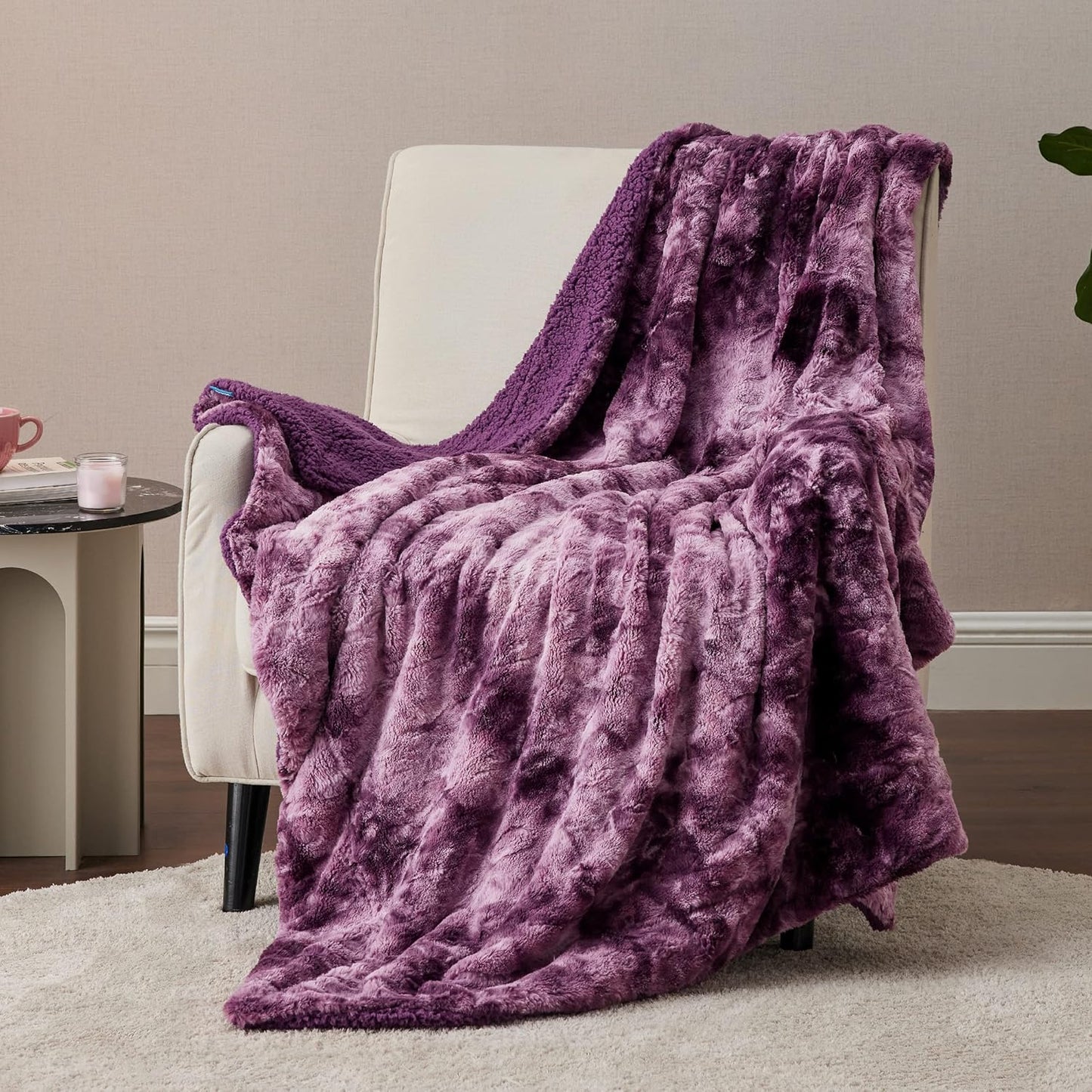 Bedsure Fuzzy Blanket Twin Size - Soft Reversible Sherpa Comfort
