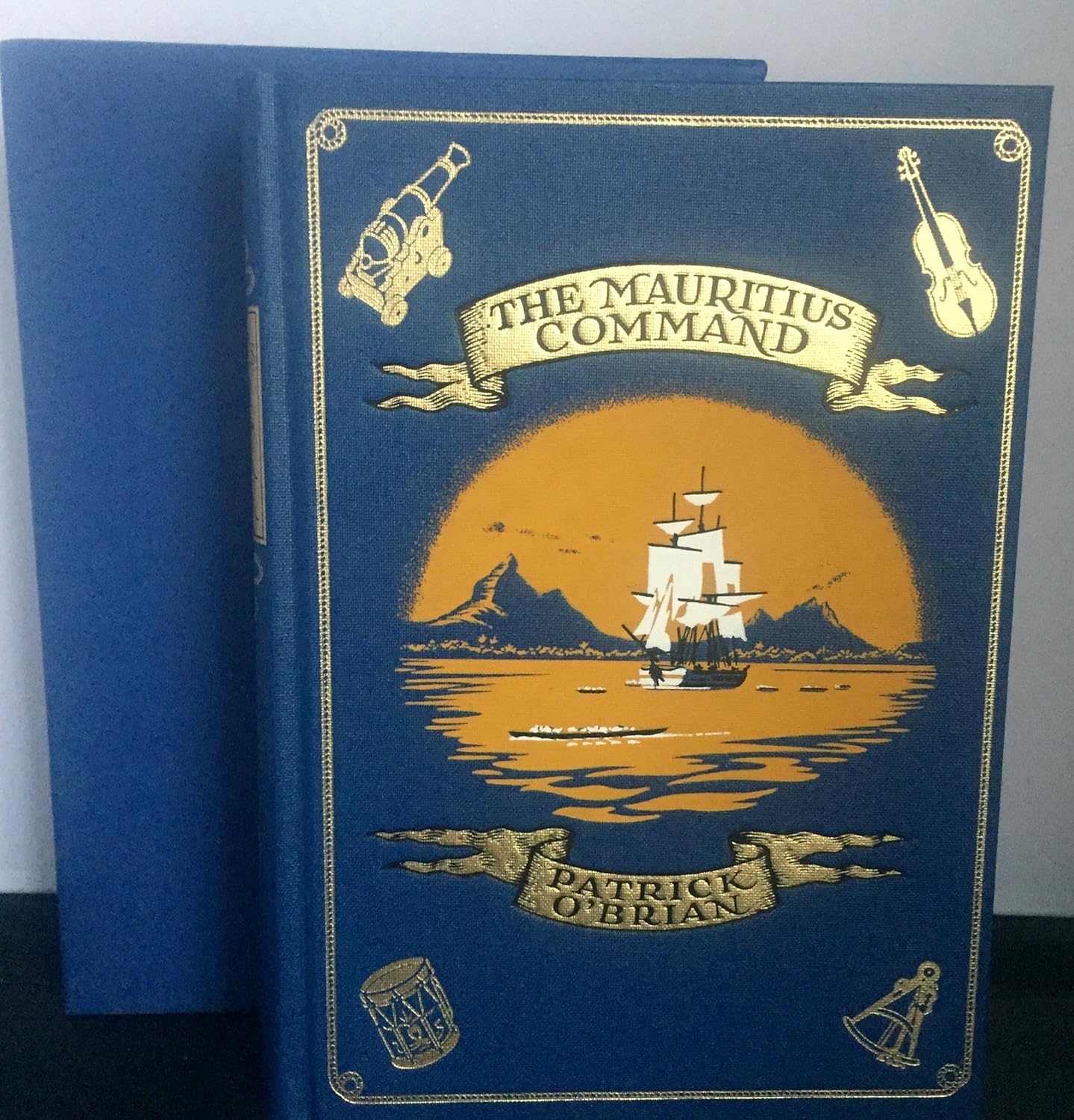 The Mauritius Command by Patrick O'Brian: A Nautical Adventure