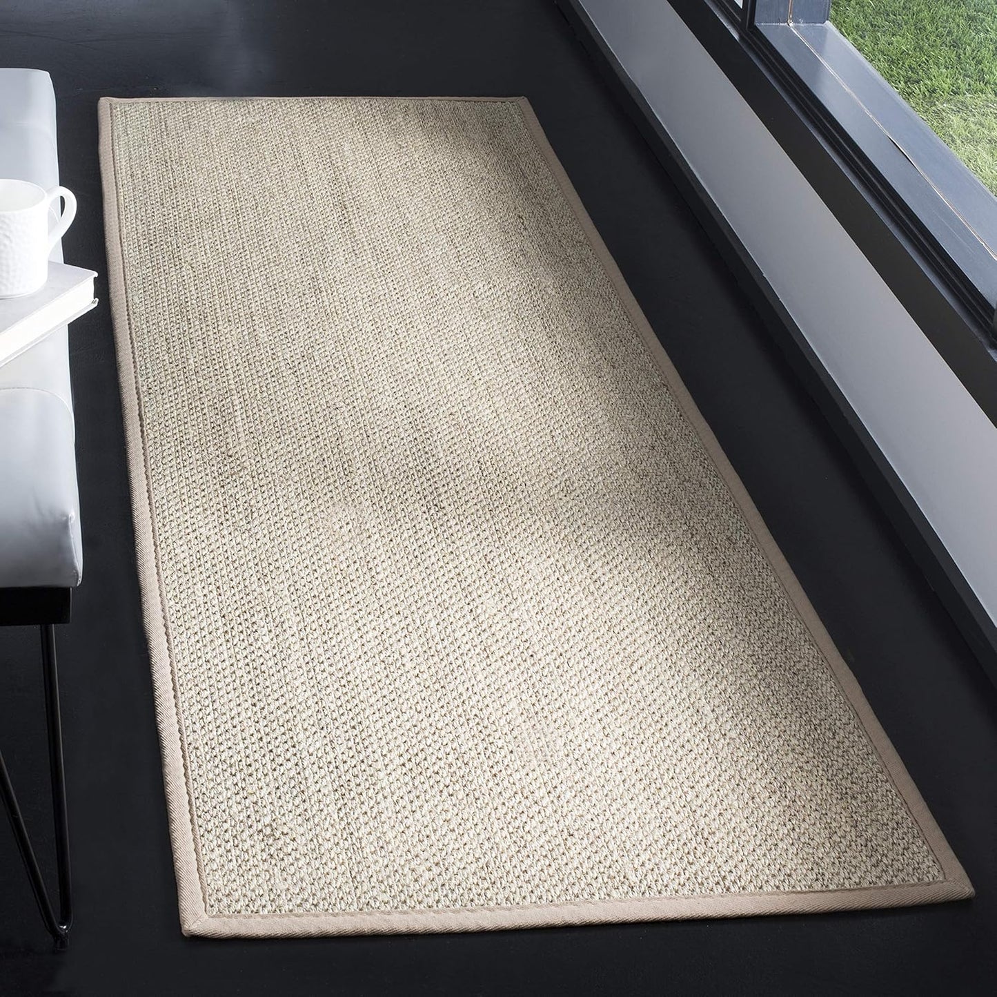 SAFAVIEH Natural Fiber Collection Runner Rug - Stylish & Durable