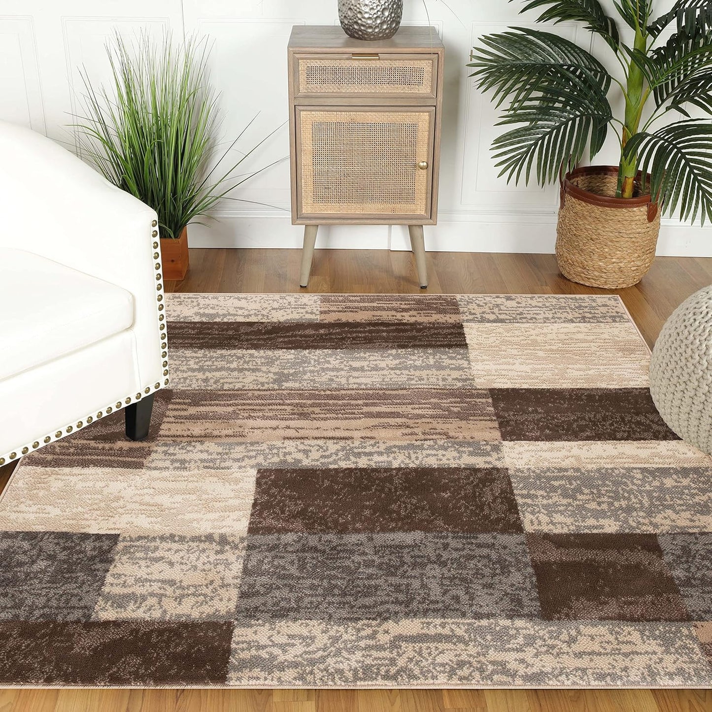 Modern Geometric Patchwork Indoor Area Rug for Stylish Homes