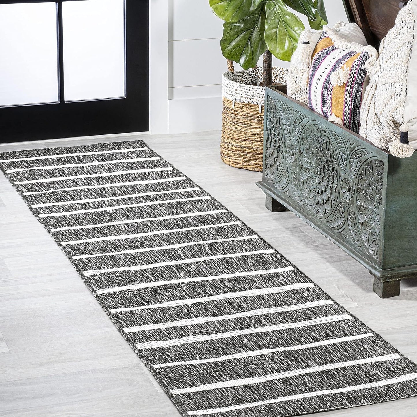 JONATHAN Y Berber Stripe Indoor Outdoor Runner Rug for High Traffic