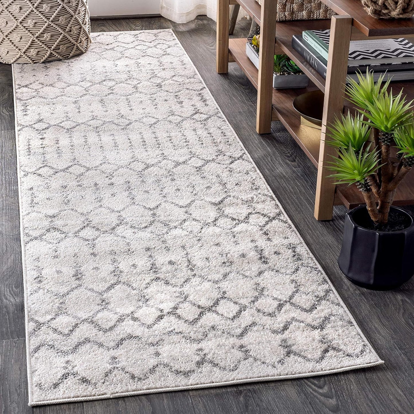 Boho Vintage Diamond Cream/Gray Runner Rug for High Traffic Areas