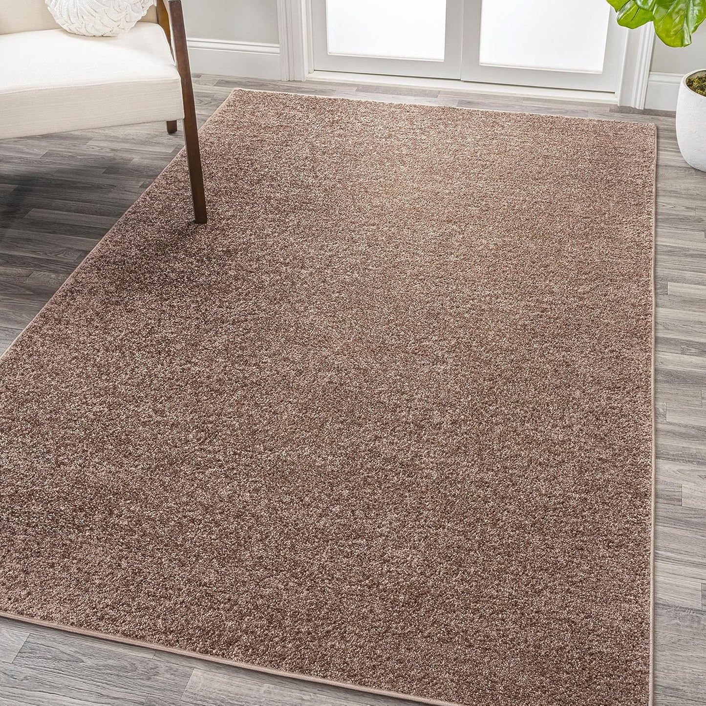 JONATHAN Y Haze Solid Low-Pile Brown Indoor Area Rug 8x10