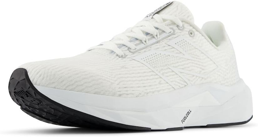 New Balance Men's FuelCell Propel V5 Running Shoe Review