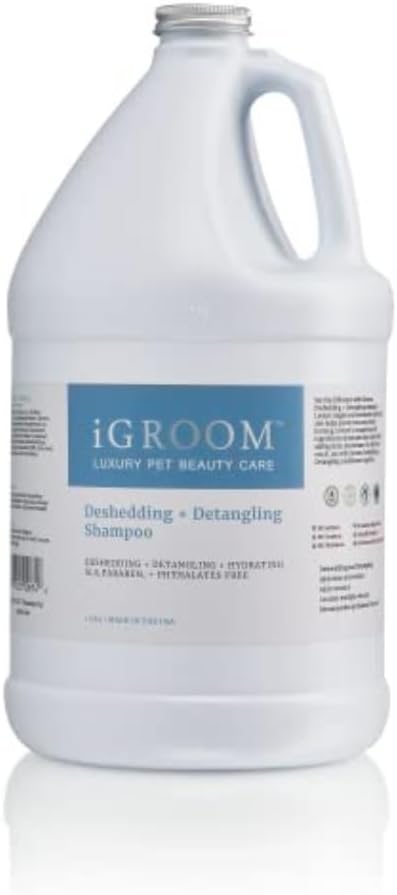 iGroom Deshedding Dog Shampoo for Luxurious Pet Care
