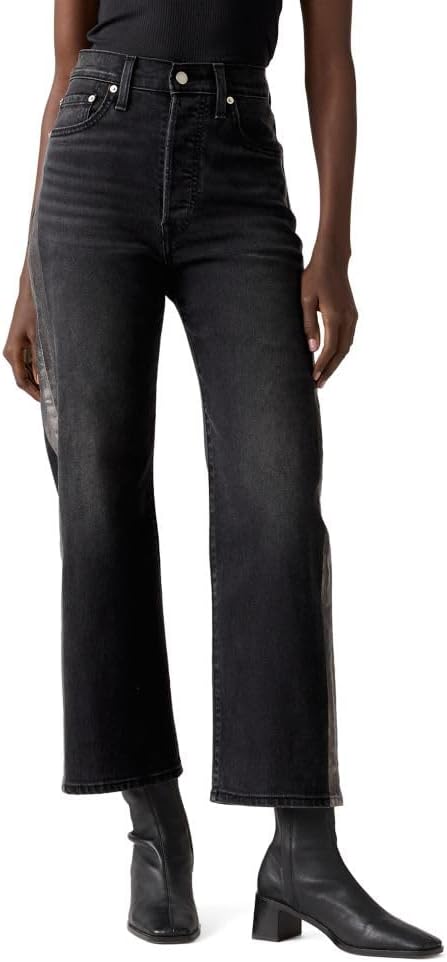 Levi's Women's Ribcage Straight Ankle Jeans for a Flattering Fit