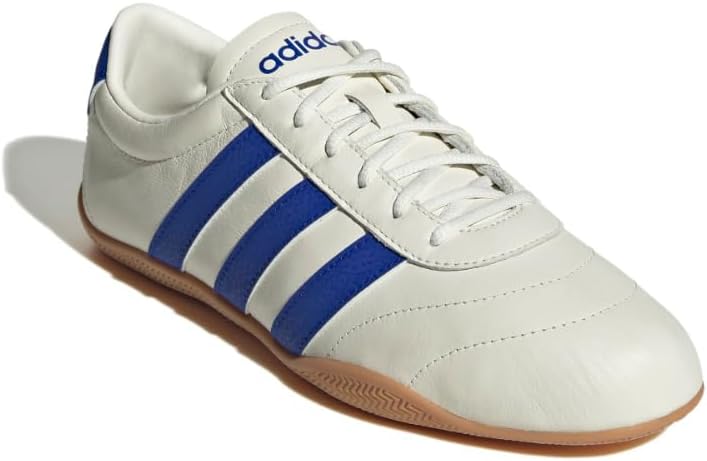 adidas Womens Grand Court Lo: Classic Style and Comfort
