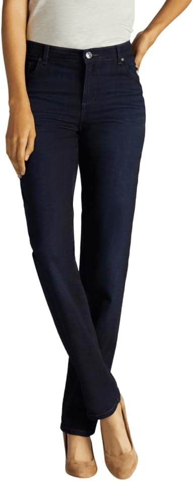 Lee Women's Relaxed Fit Straight Leg Jean for Ultimate Comfort