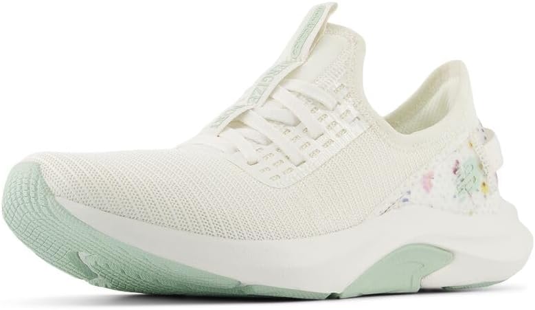 New Balance Women's DynaSoft Nergize Sport V2 Cross Trainer Review